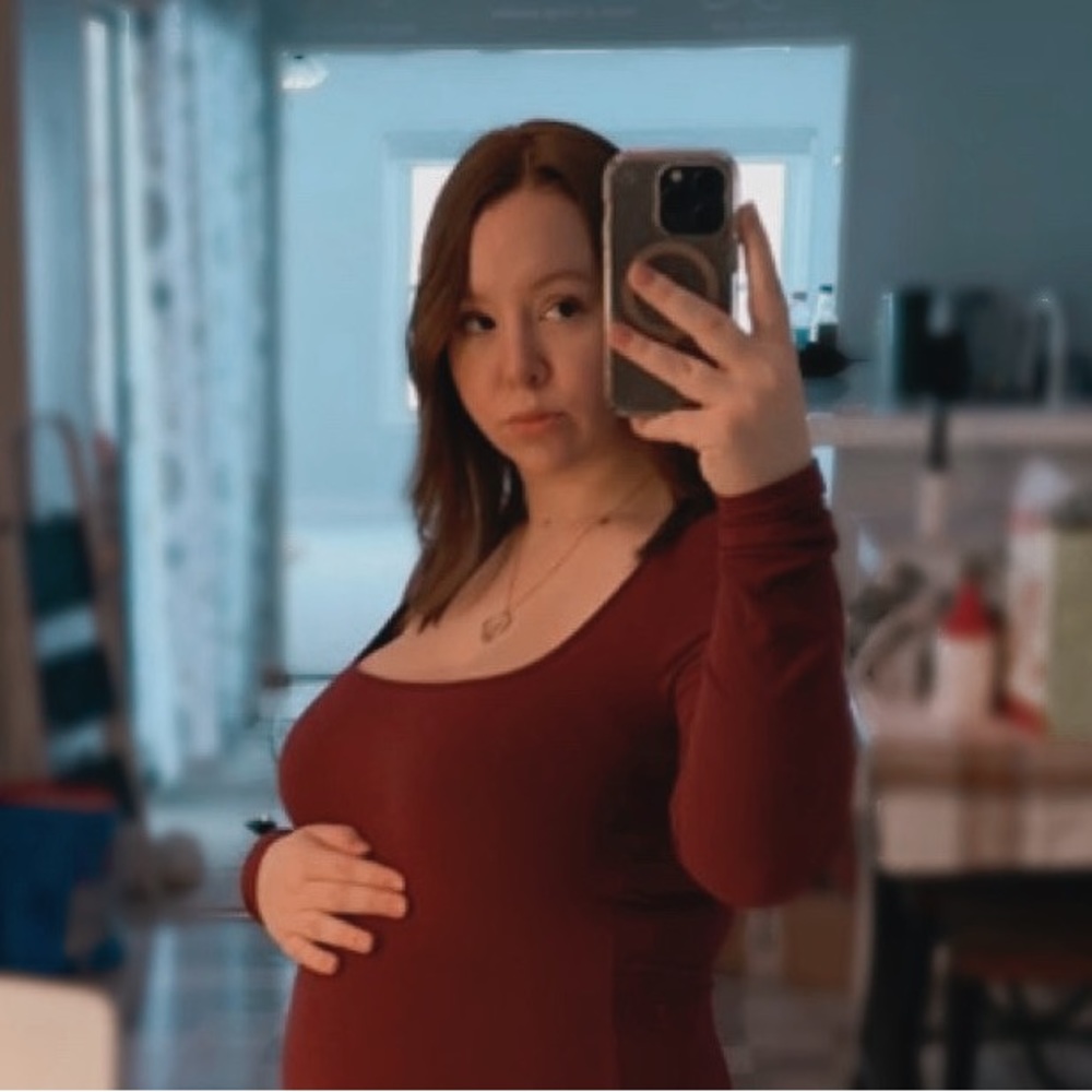 Meet your Posher, Caylin